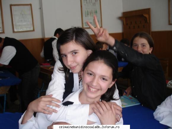 un an nu stiam k ancutza n-o sa mai dea pe la scoala in cls a 8-a  :rotfl: colejii cu kre nu te